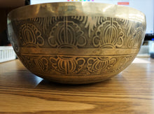 Load image into Gallery viewer, Side View Metal Tibetan Singing Bowl
