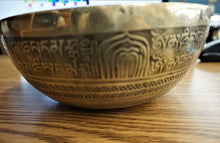 Load image into Gallery viewer, Tibetan Singing Bowl Set
