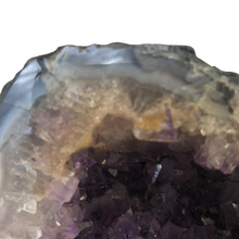Load image into Gallery viewer, Close Up Natural On Amethyst Cathedral Face
