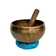 Load image into Gallery viewer, Front View Of Singing Bowl
