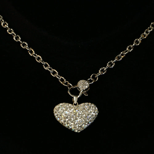 Close Up Of Gorgeous Swarovski Heart Necklace Fashion Jewelry