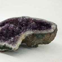Load image into Gallery viewer, Side View Of Amethyst Geode
