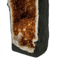Load image into Gallery viewer, Close Up Of Citrine Druzy Crystals
