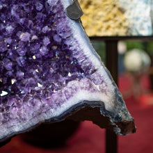 Load image into Gallery viewer, Close Up Amethyst Druzy
