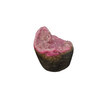 Load image into Gallery viewer, Side View Sculpted Bright Pink Druzy Quartz
