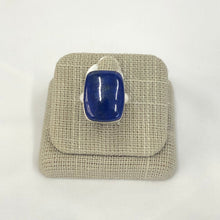 Load image into Gallery viewer, Close Up Lapis Sterling Ring
