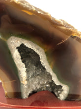 Load image into Gallery viewer, Close Up Of Clear Druzy Crystals On Agate
